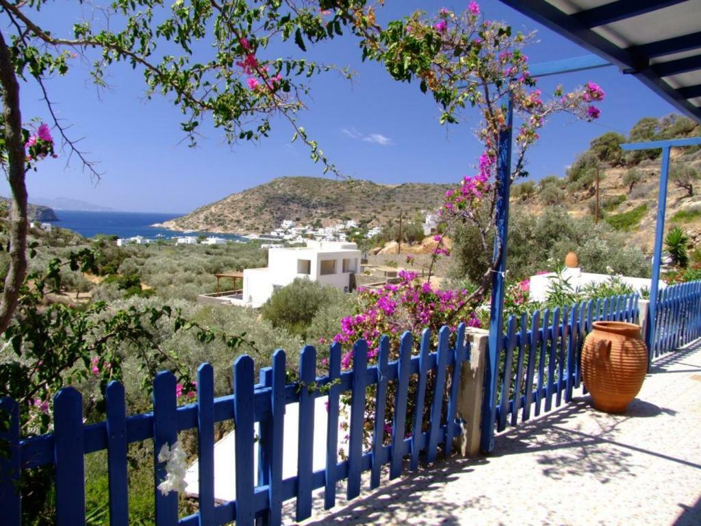 Villa Costa Studios Вати Экстерьер фото